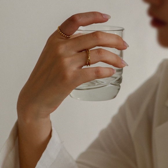 18K Gold Plated Titanium Double Beaded Band Ring - Picture 2 of 8